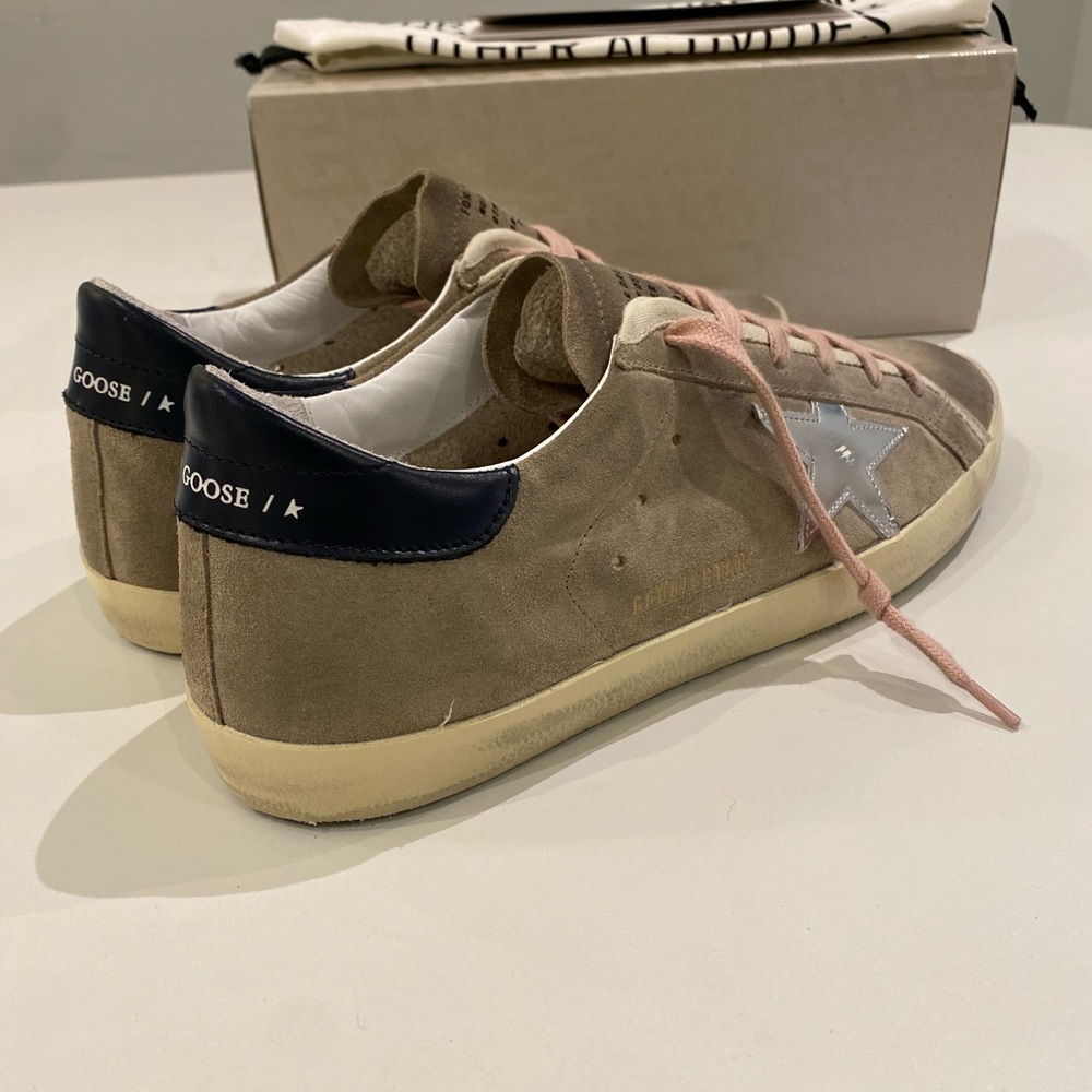 Golden Goose Superstar Sneaker Taupe Suede/Silver/Dark Blue sz 40 New in Box - Picture 15 of 15